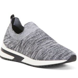 NWT J/Slides Women's Slip-On Sneakers Gray/Black Size 6 M.